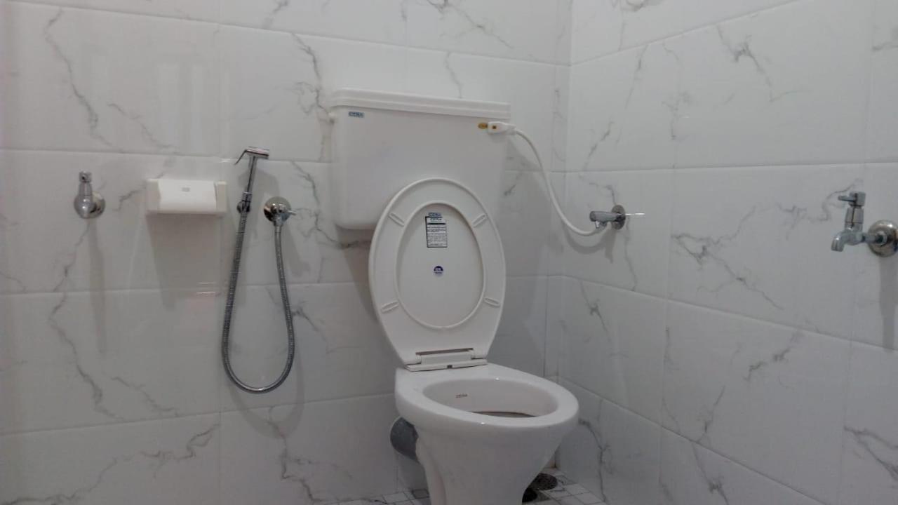 Coconut Garden Apartment Cherai Beach Ngoại thất bức ảnh